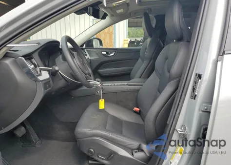 2025 Volvo Xc60 Plus из США, поврежденный, VIN YV4M12RC2S1056443